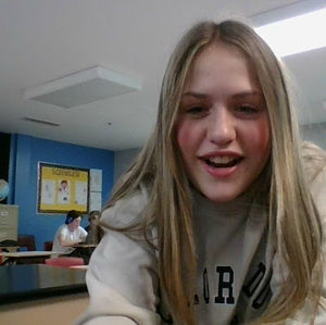 Meet your Posher, Lily